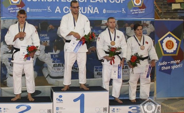 Peter Vincent Pushes Into World Rankings Peter Vincent Pushes Into World Rankings